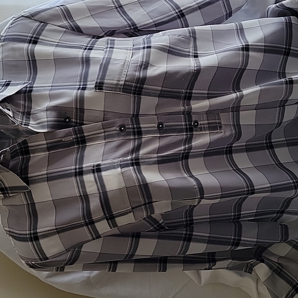 Blouse - Picture 1 of 7